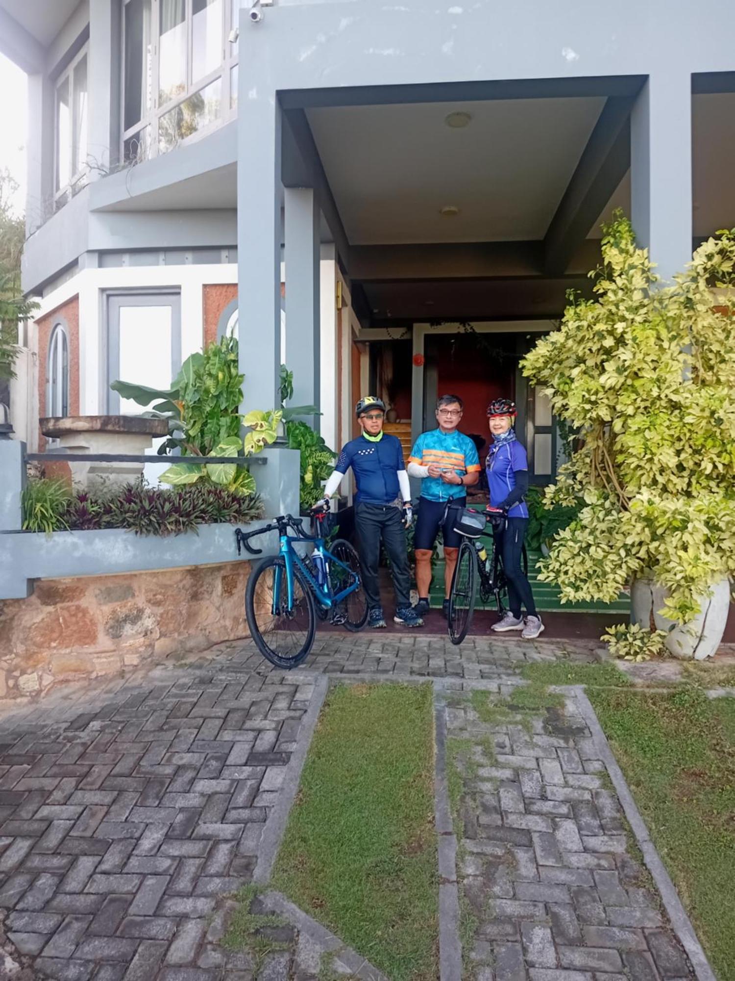 Lawan One Kandy Exterior photo